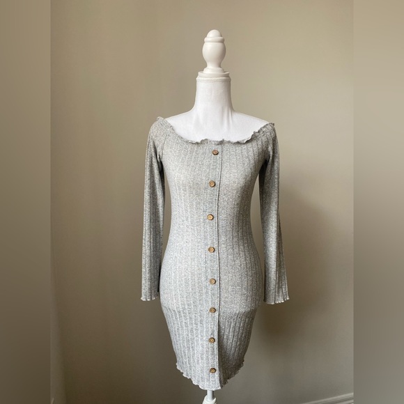 SHEIN dress in Stonegrey - Picture 2 of 3